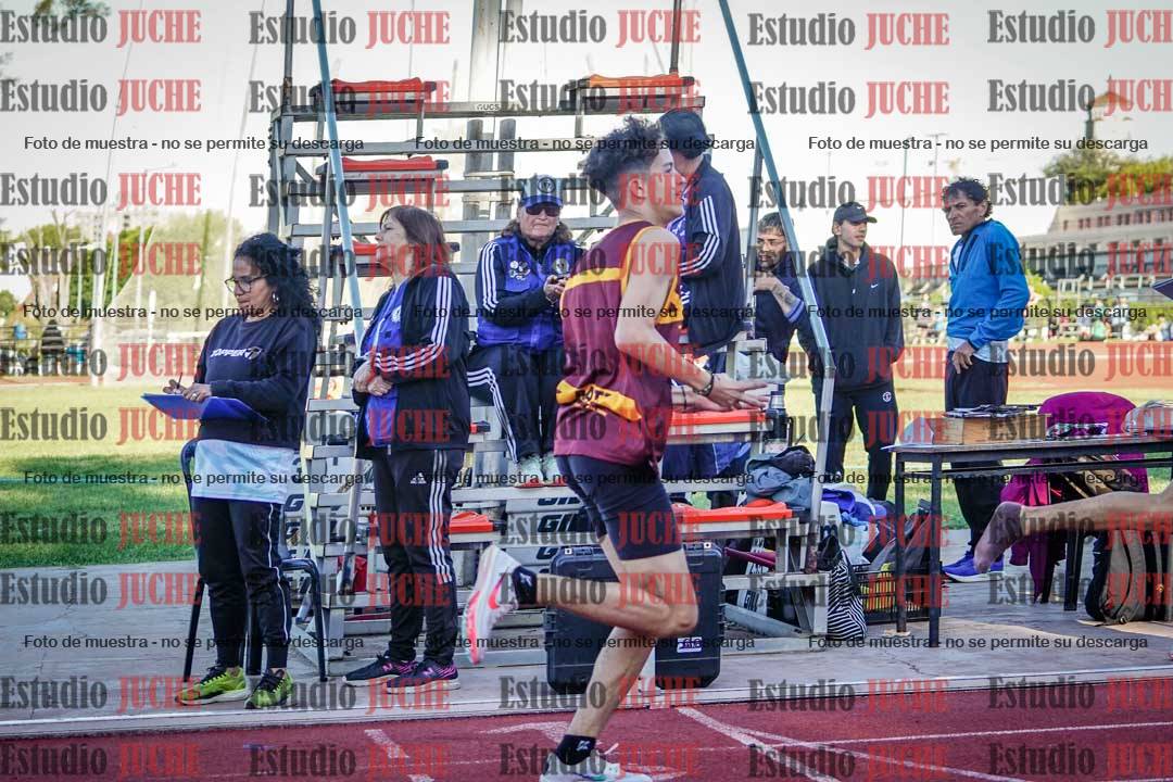 Fotos de los 600 m de varones
