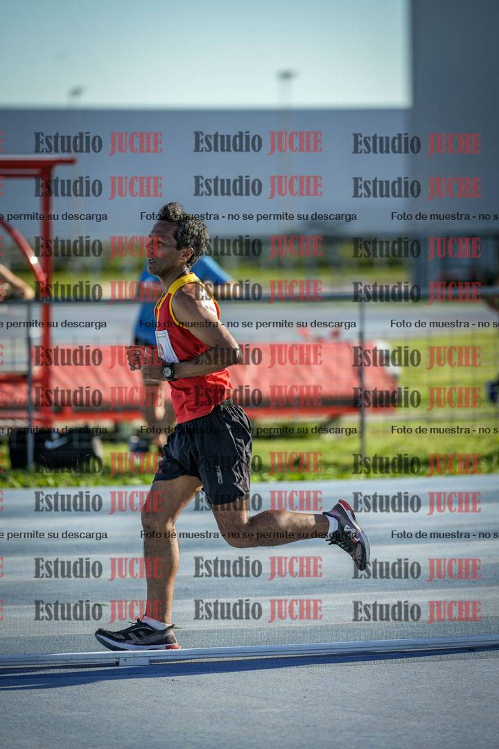 Fotos de los 3000 m llanos de varones