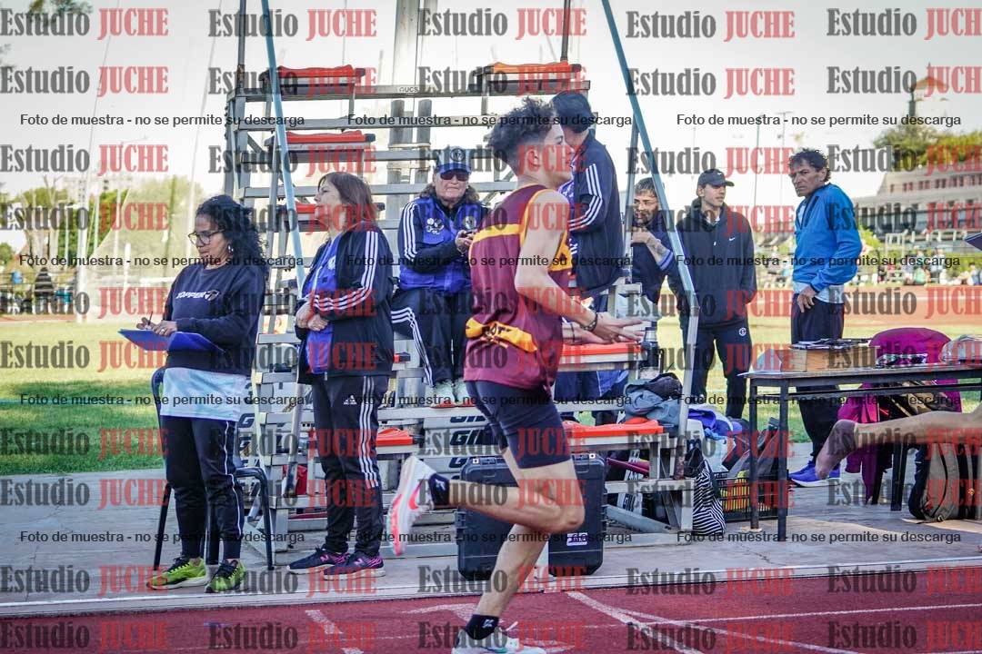 Fotos de los 600 m de varones