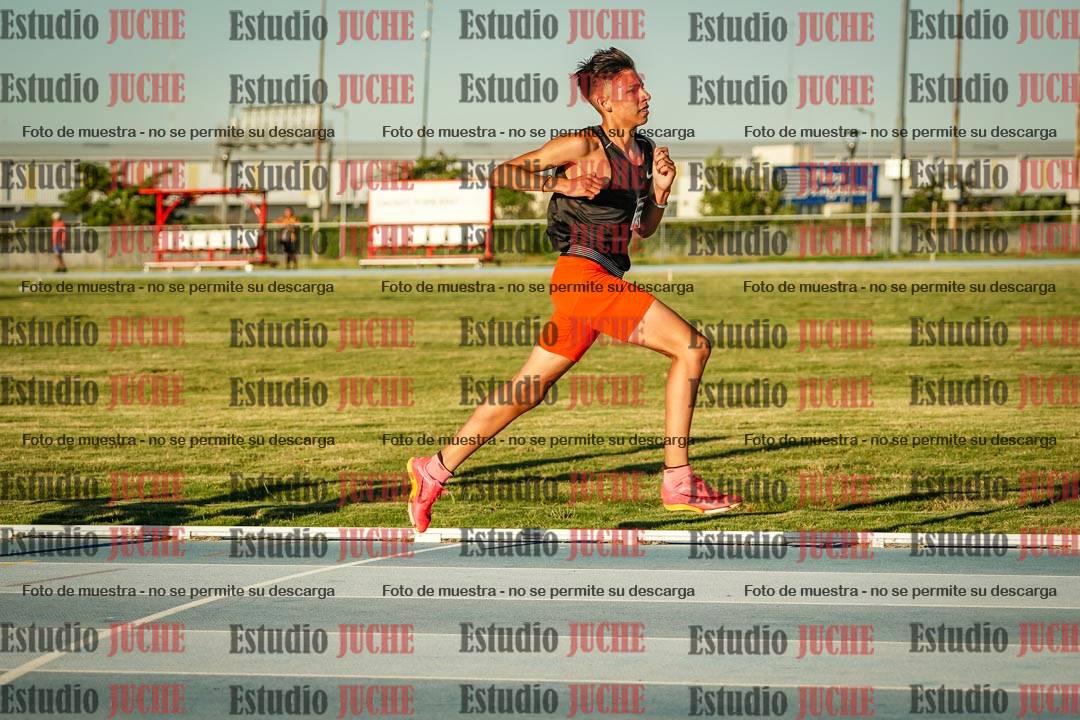 Fotos de los 1500 m llanos de varones