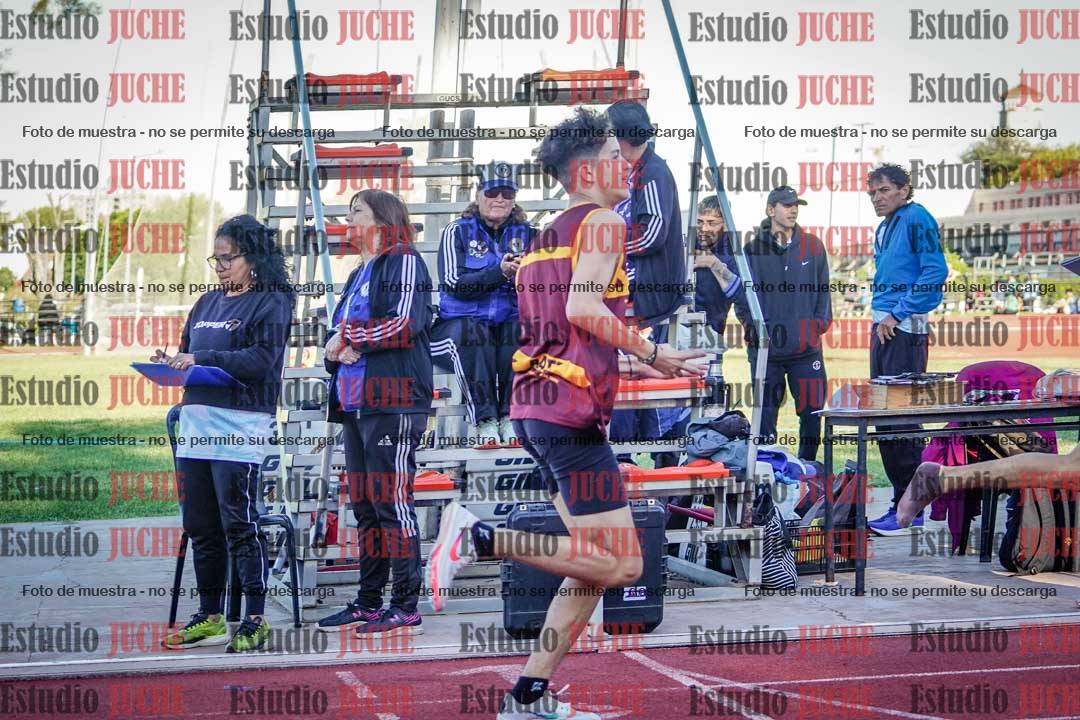 Fotos de los 600 m de varones