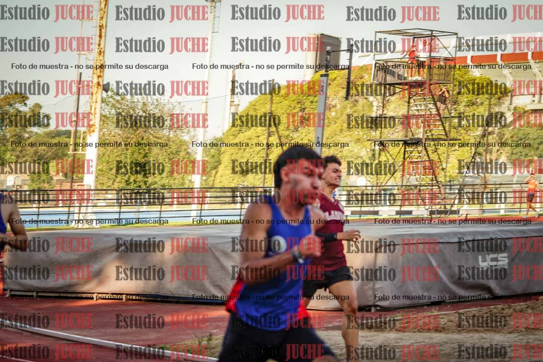 Fotos de las Postas 4x100 m de varones