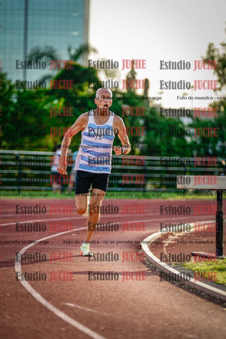Fotos de los 1500 m llanos de varones