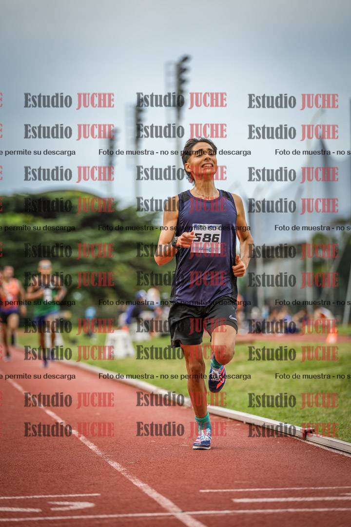 Fotos de los 3000 m llanos de varones