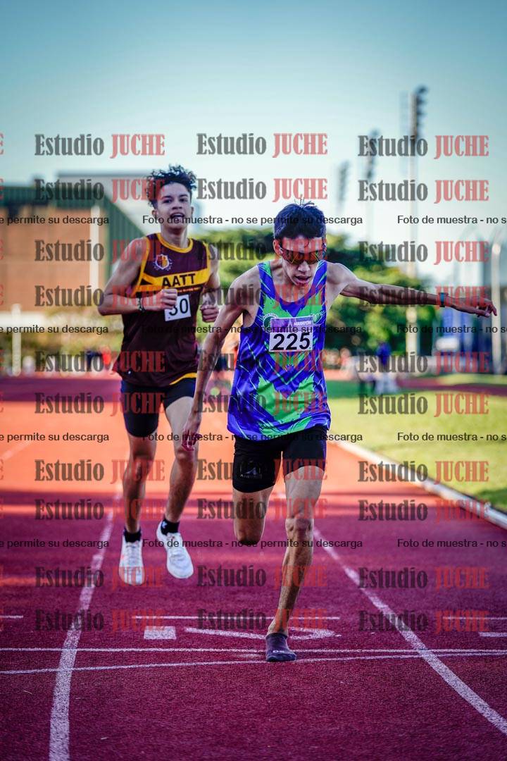 Fotos de los 600 m de varones