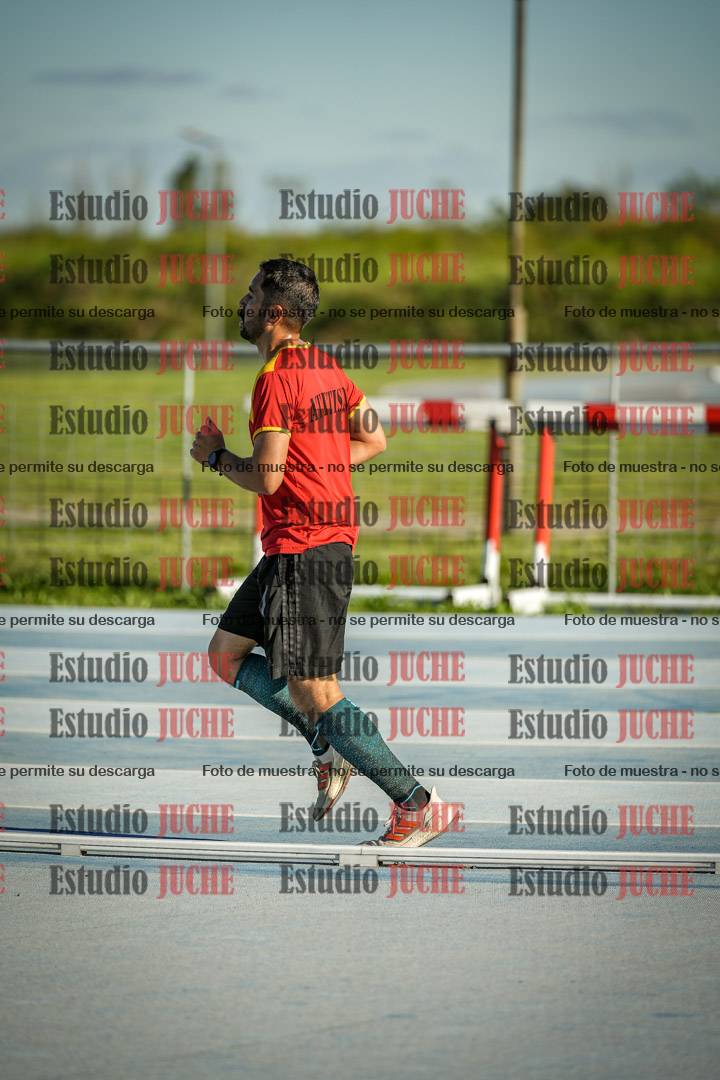 Fotos de los 3000 m llanos de varones