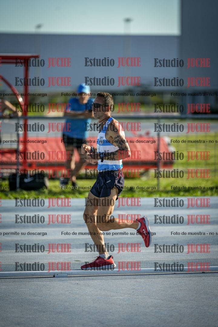Fotos de los 3000 m llanos de varones