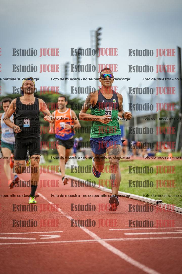 Fotos de los 3000 m llanos de varones