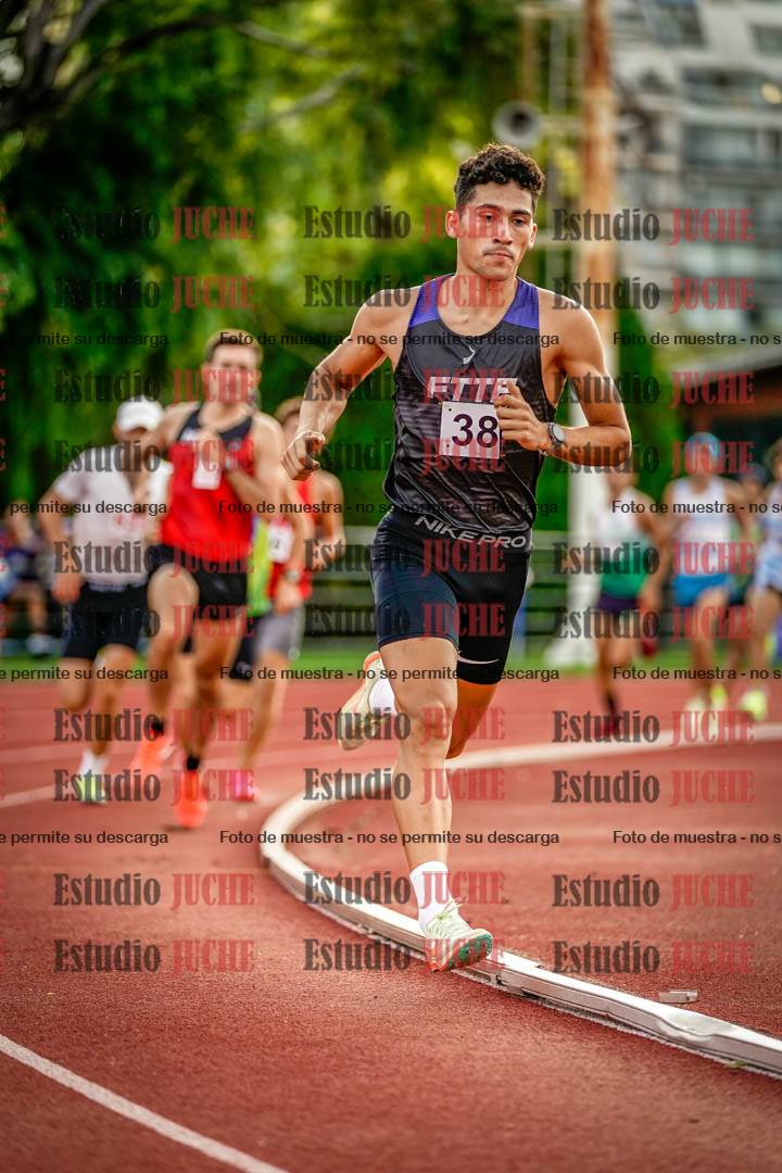 Fotos de los 1500 m llanos de varones