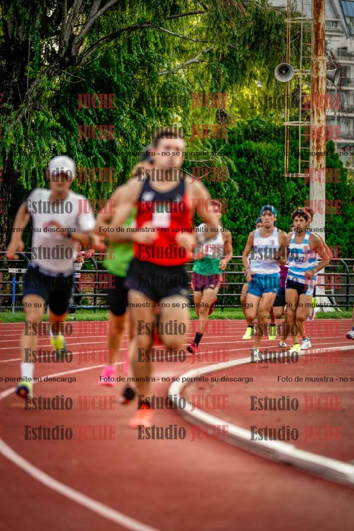 Fotos de los 1500 m llanos de varones