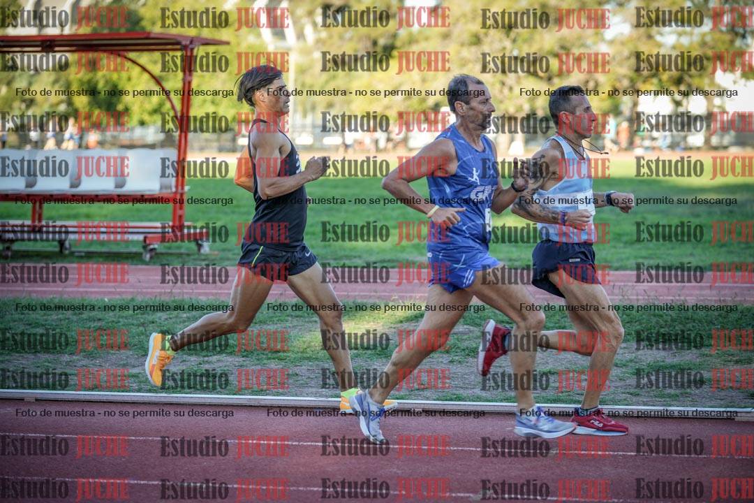 Fotos de los 3000 m llanos de varones