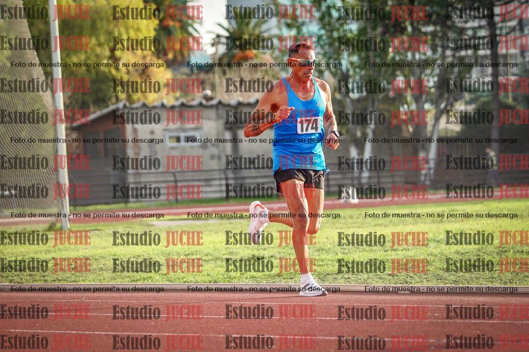 Fotos de los 3000 m llanos de varones