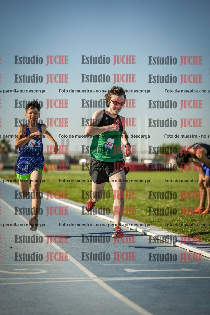 Fotos de los 1500 m llanos de varones