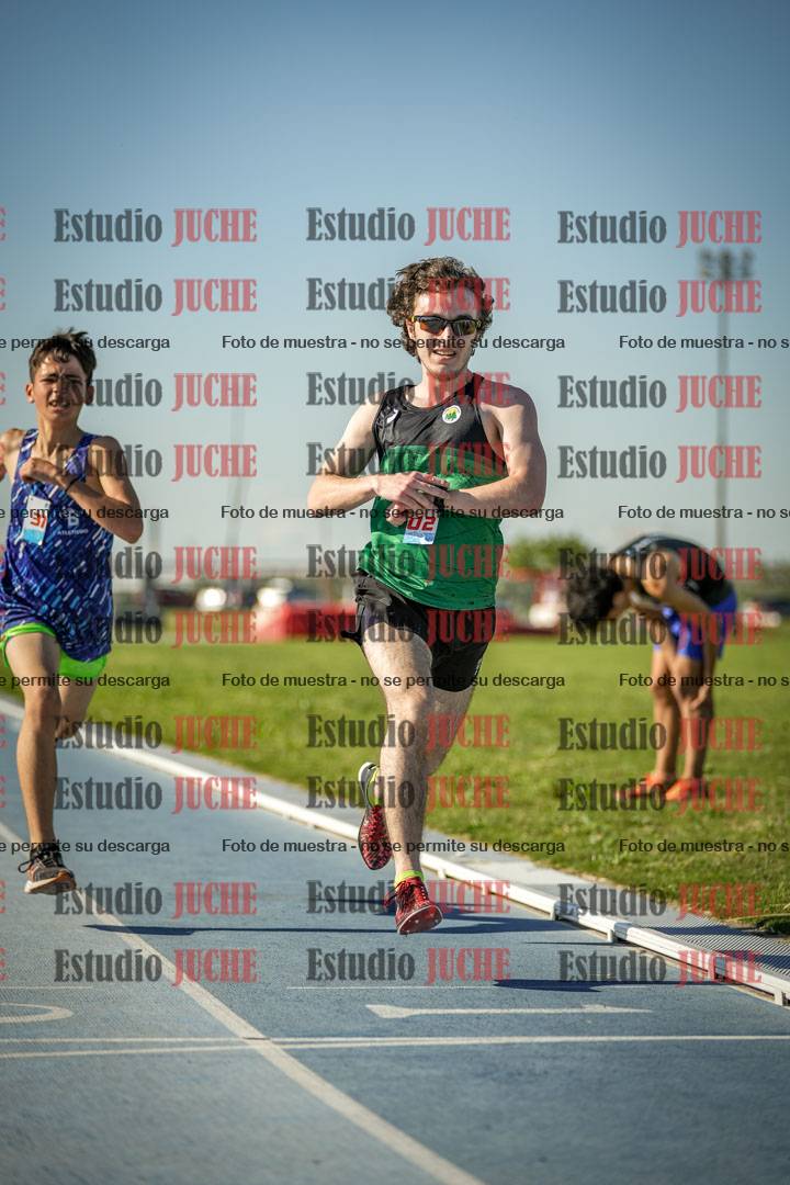 Fotos de los 1500 m llanos de varones