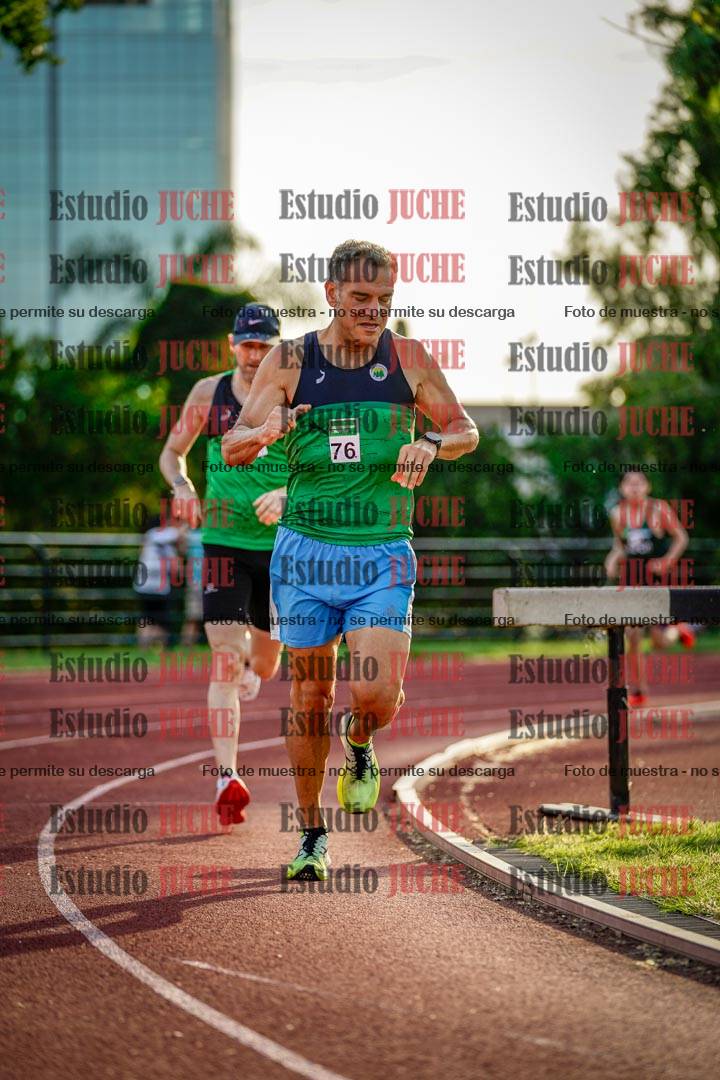 Fotos de los 1500 m llanos de varones
