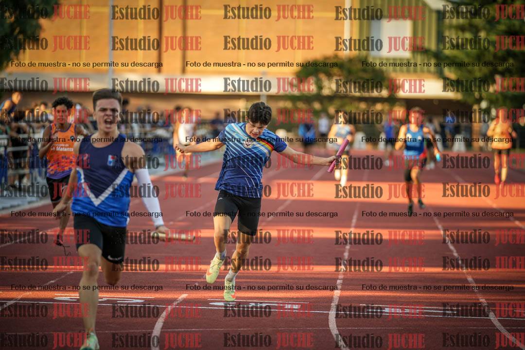 Fotos de las Postas 4x100 m de varones