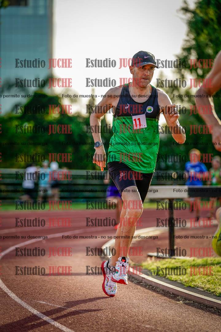 Fotos de los 1500 m llanos de varones