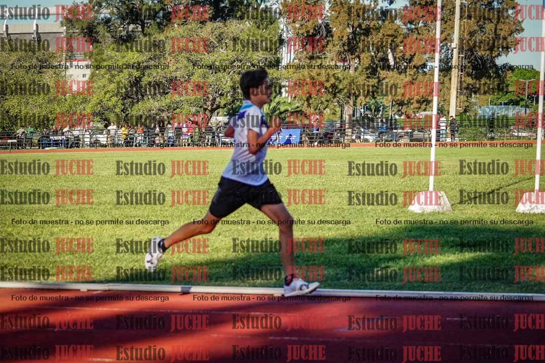 Fotos de los 600 m de varones
