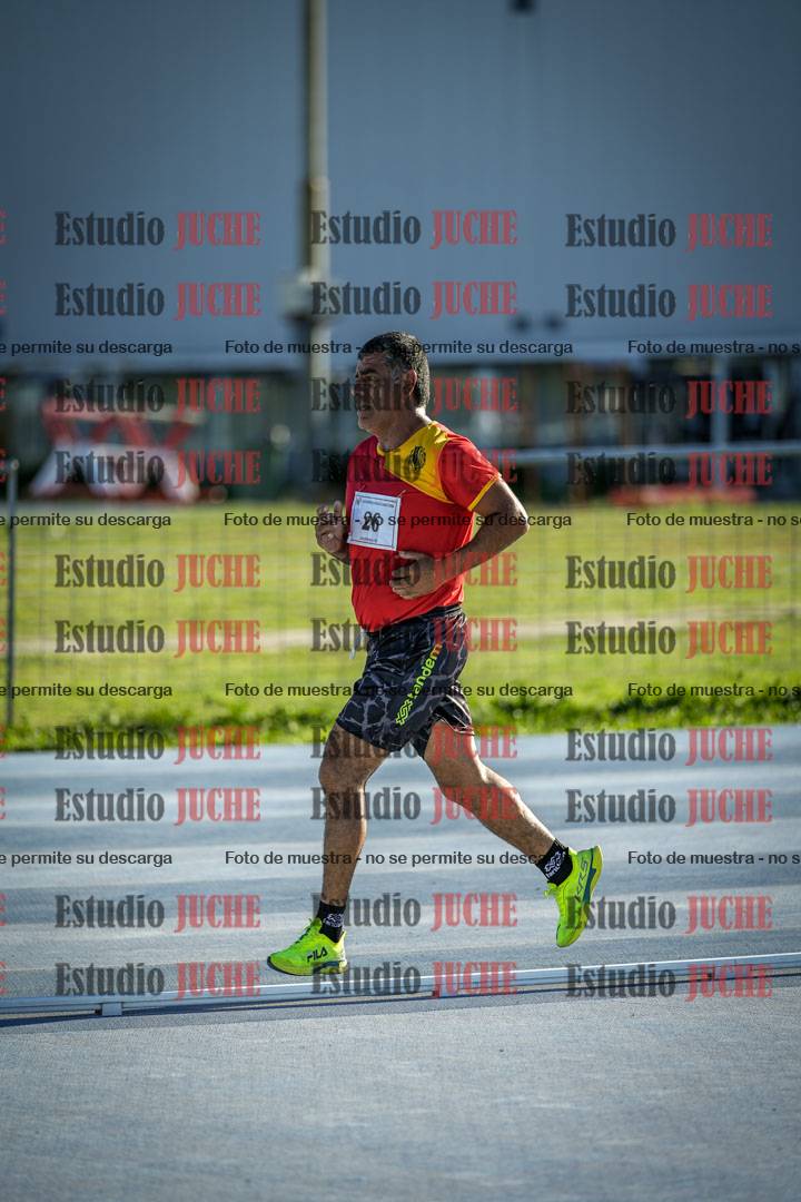 Fotos de los 3000 m llanos de varones