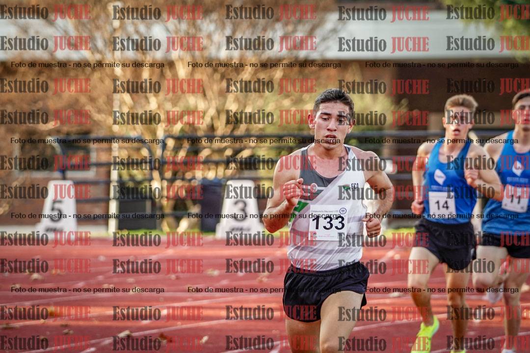 Fotos de los 5000 m llanos de varones