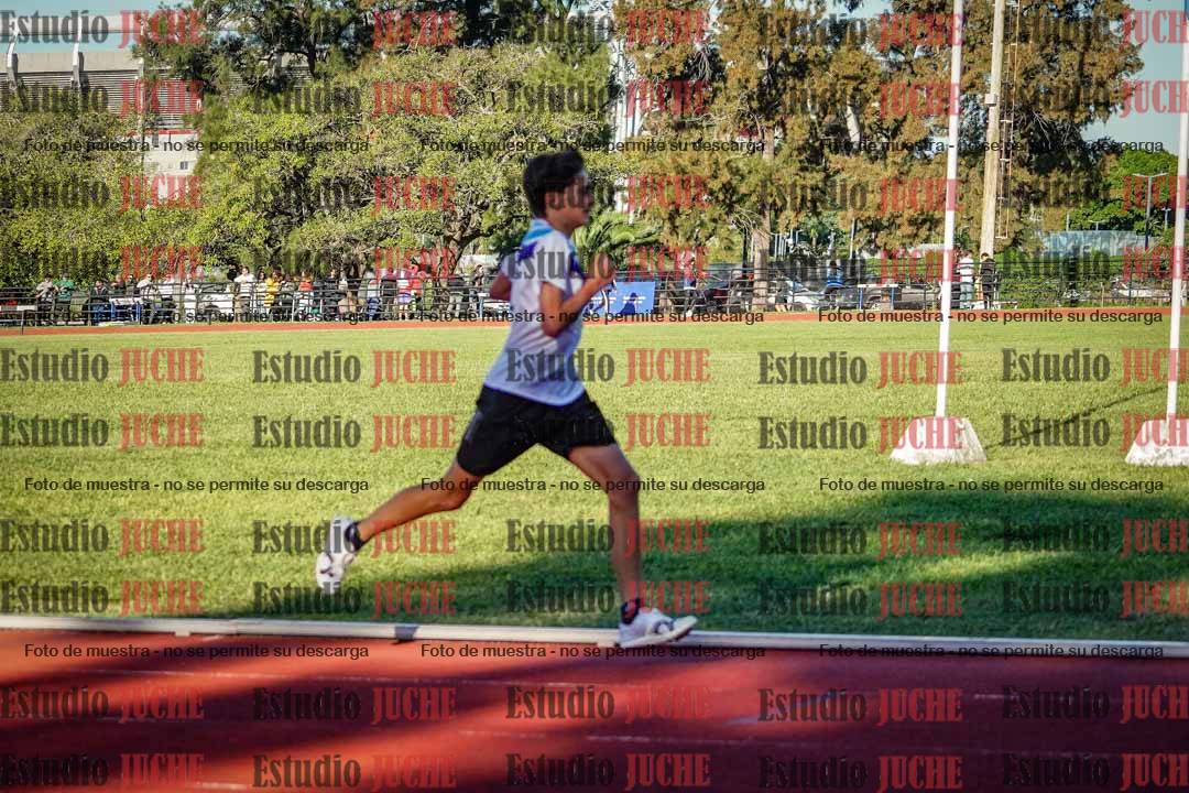 Fotos de los 600 m de varones