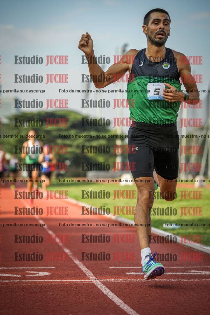 Fotos de los 3000 m llanos de varones