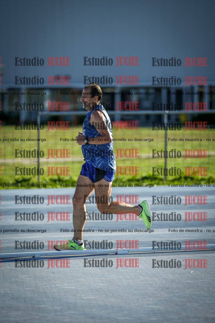 Fotos de los 3000 m llanos de varones