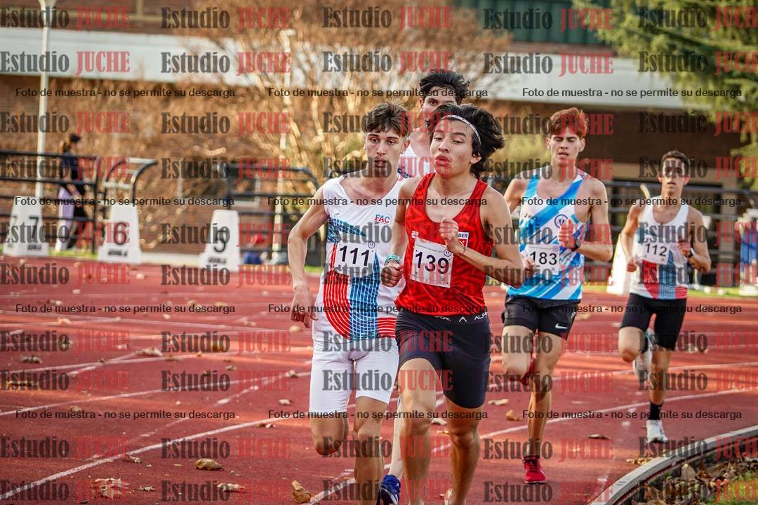 Fotos de los 5000 m llanos de varones