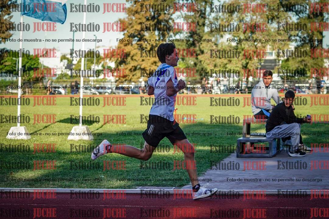Fotos de los 600 m de varones