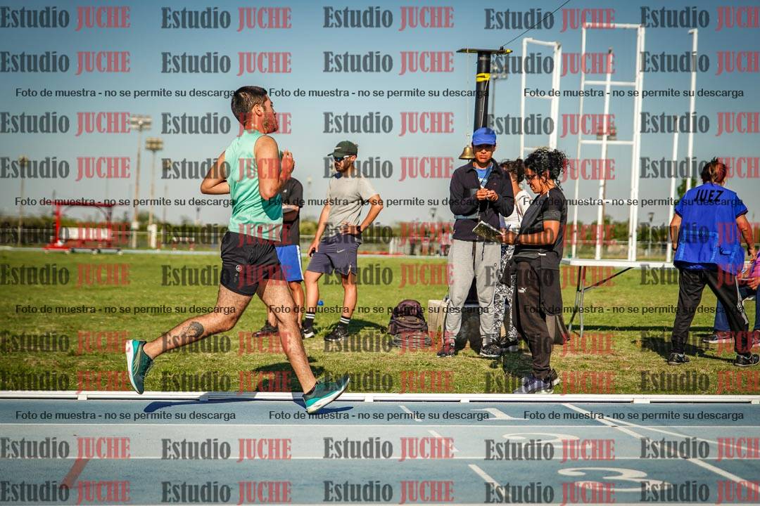 Fotos de los 1500 m llanos de varones