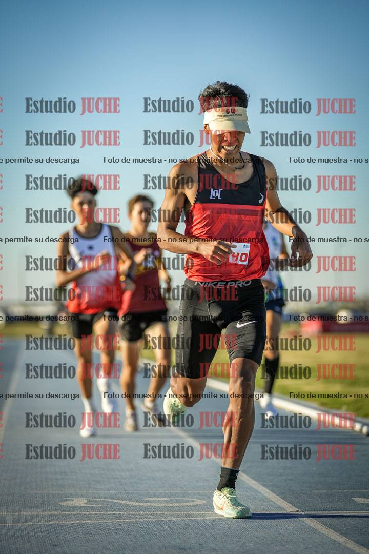 Fotos de los 1500 m llanos de varones