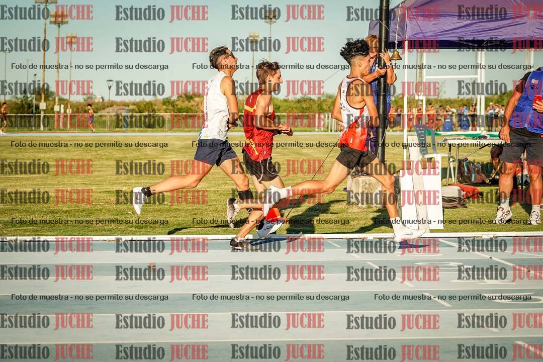 Fotos de los 1500 m llanos de varones