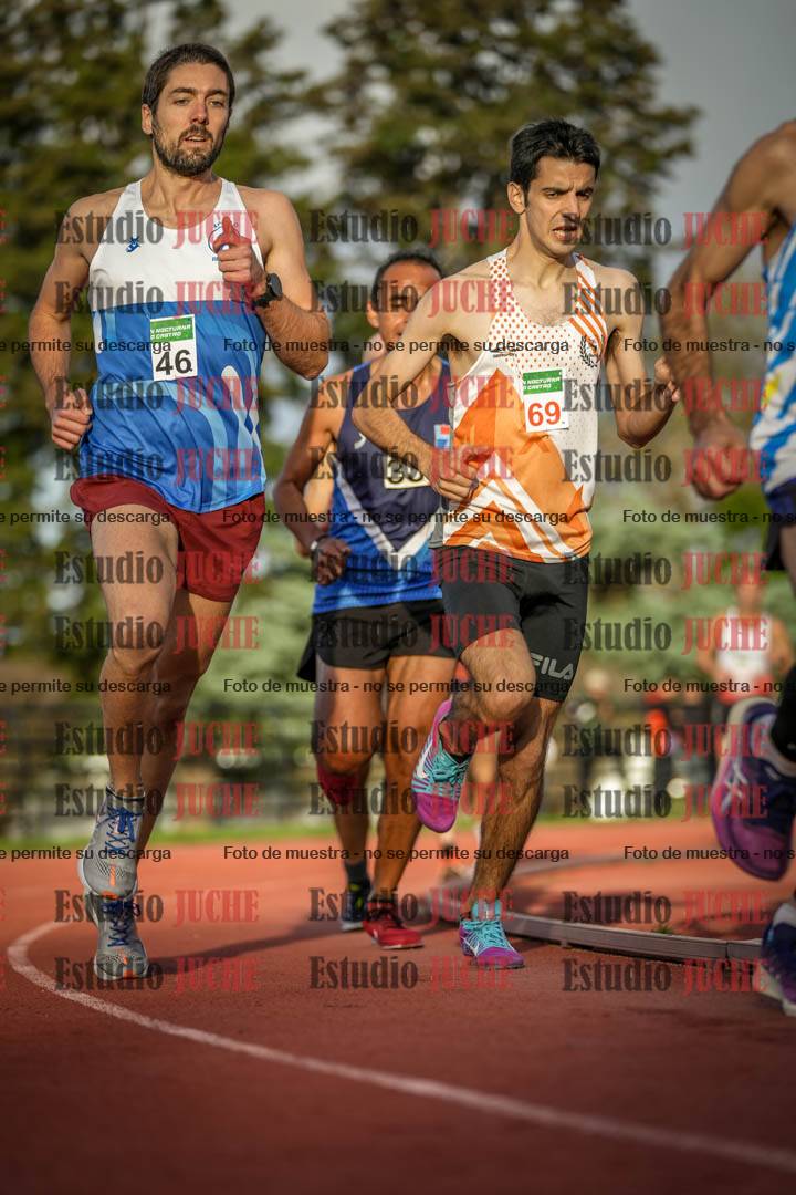 Fotos de los 3000 m llanos de varones