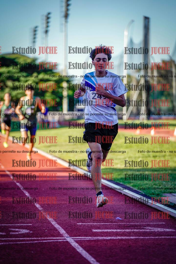 Fotos de los 600 m de varones