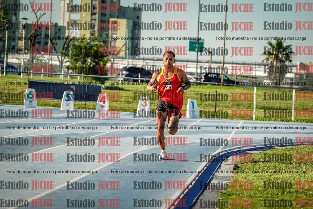 Fotos de los 3000 m llanos de varones