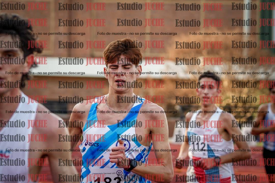 Fotos de los 5000 m llanos de varones