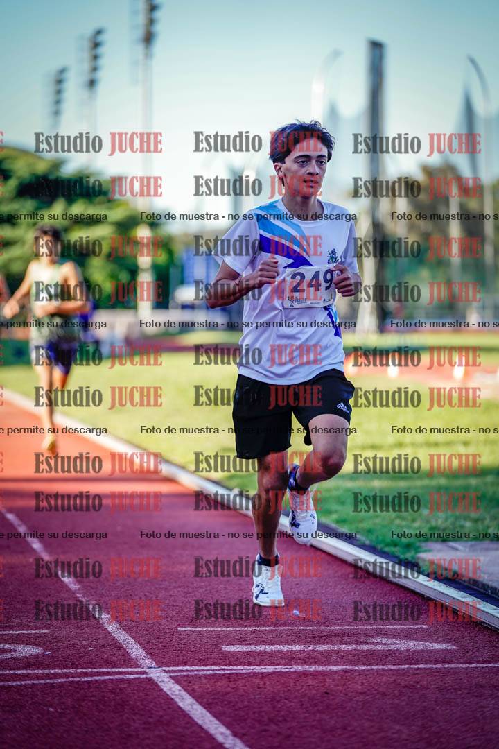 Fotos de los 600 m de varones