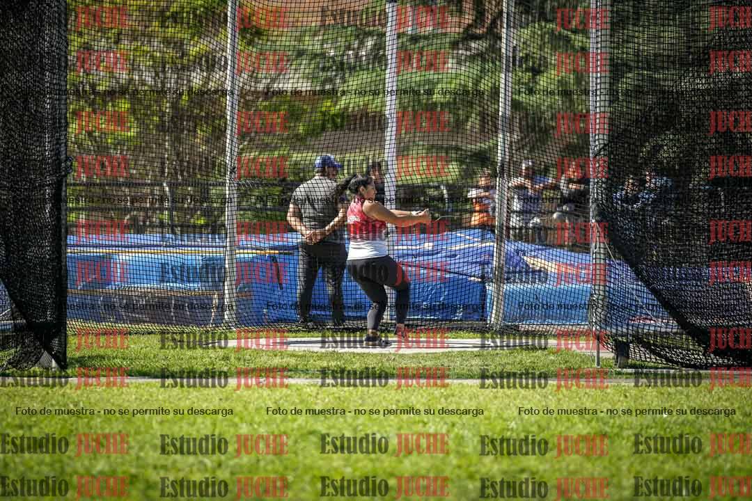 Fotos del lanzamiento de martillo de mujeres