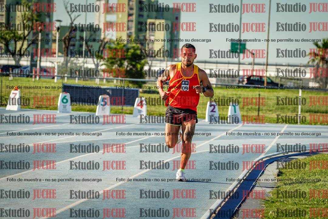 Fotos de los 3000 m llanos de varones