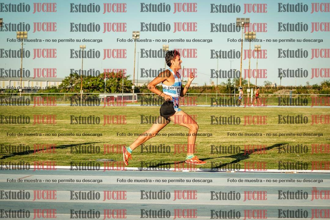 Fotos de los 1500 m llanos de varones