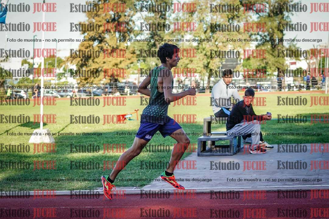 Fotos de los 600 m de varones