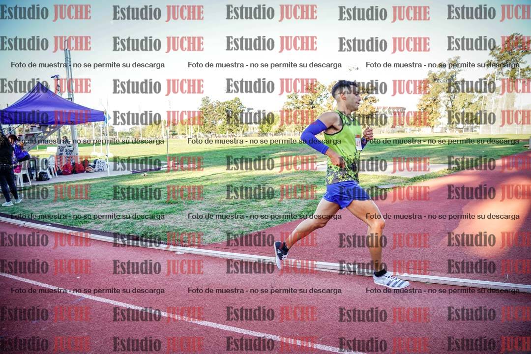 Fotos de los 3000 m llanos de varones