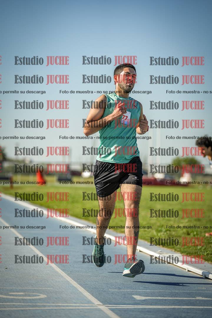 Fotos de los 1500 m llanos de varones