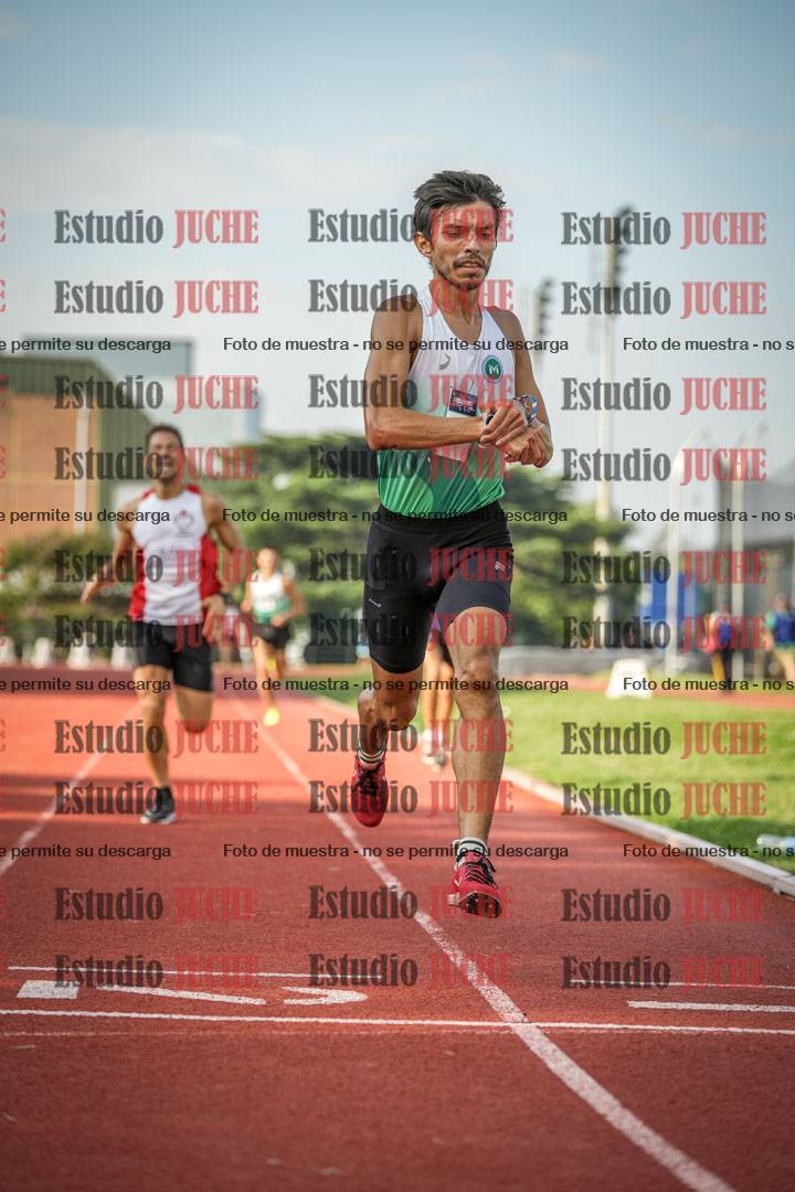 Fotos de los 3000 m llanos de varones