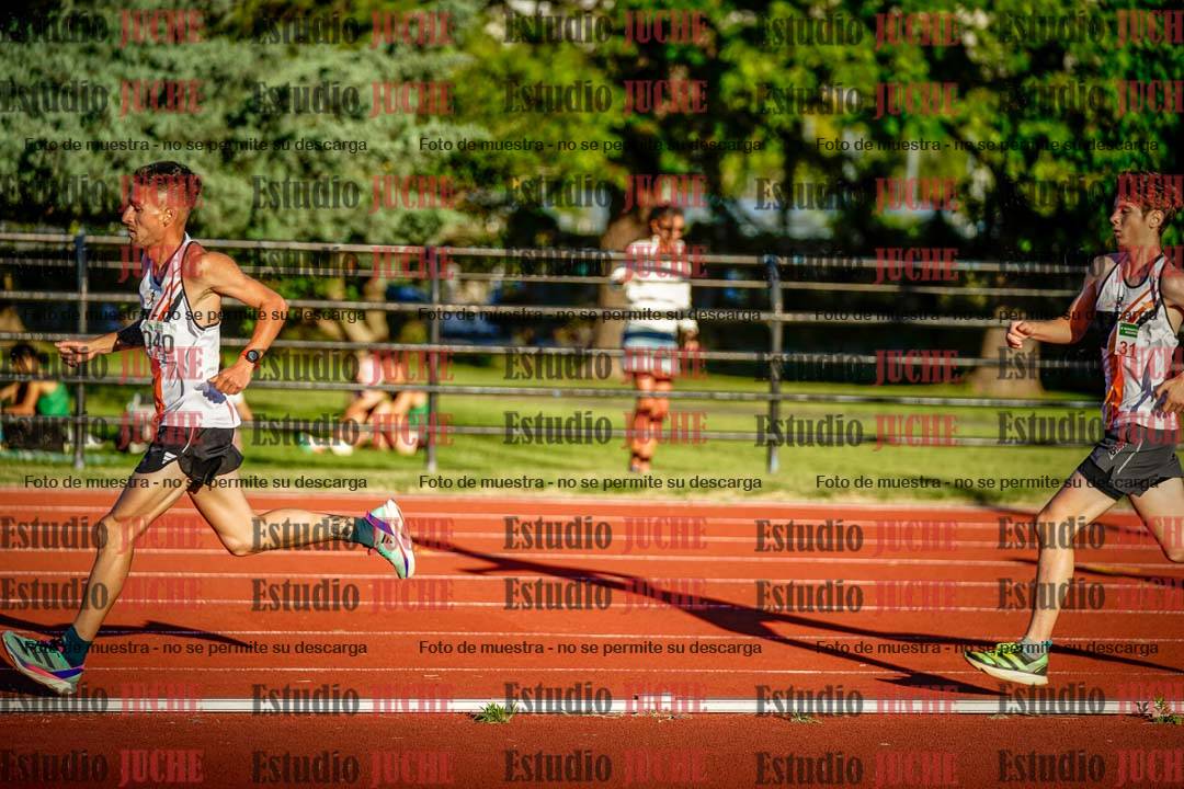 Fotos de los 3000 m llanos de varones