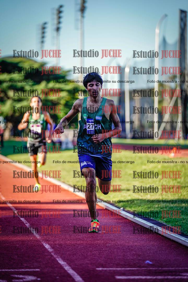 Fotos de los 600 m de varones