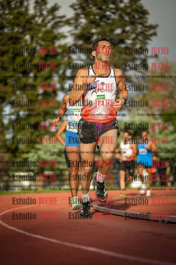 Fotos de los 3000 m llanos de varones