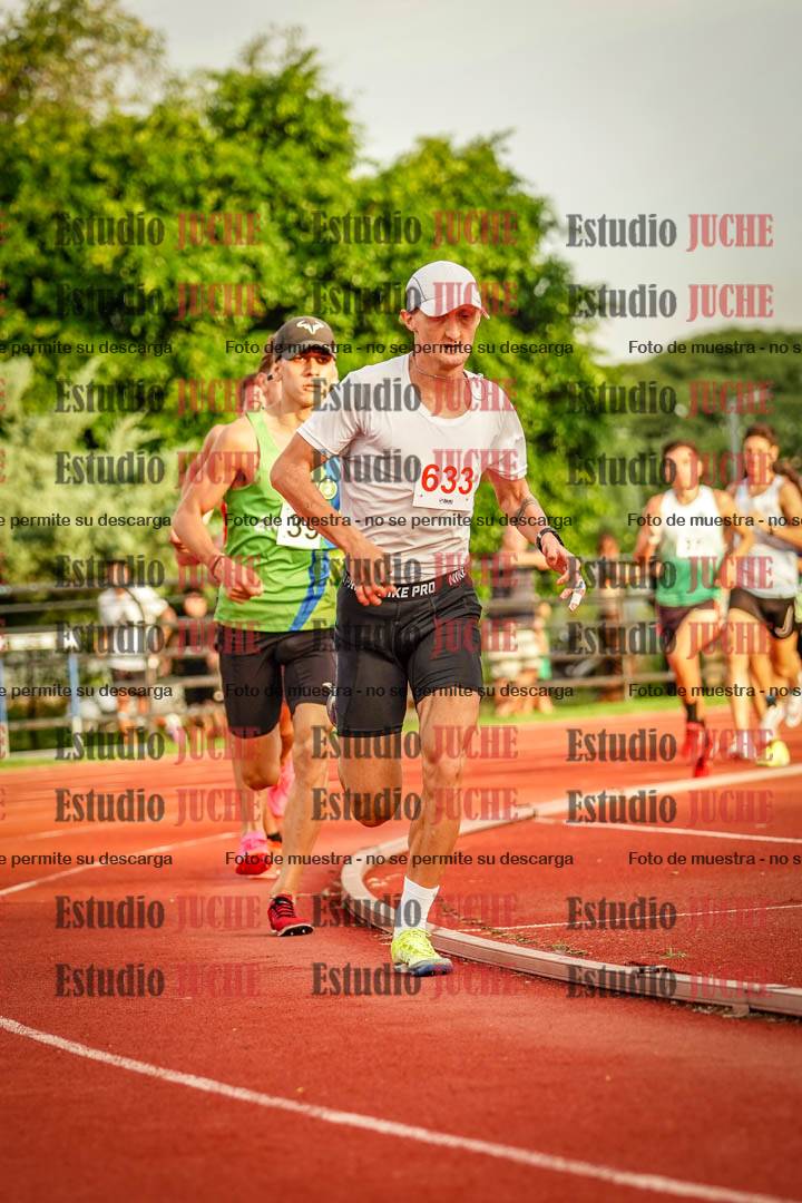 Fotos de los 1500 m llanos de varones