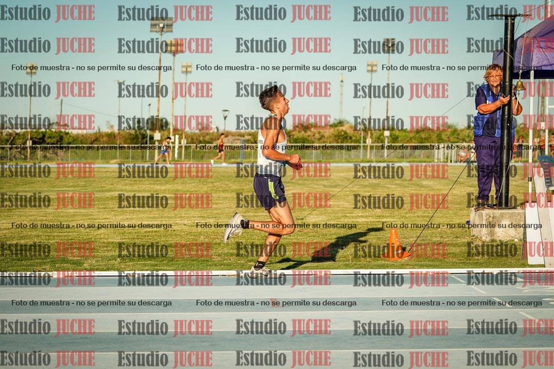 Fotos de los 1500 m llanos de varones