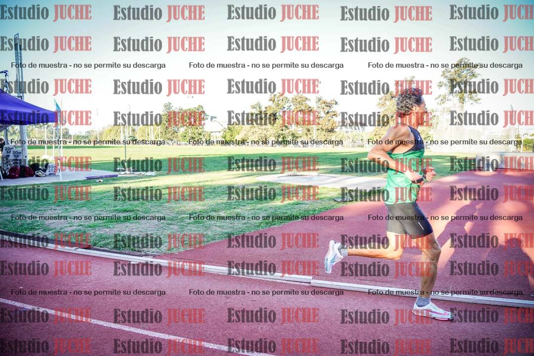 Fotos de los 3000 m llanos de varones